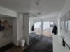 Absolut zentral gelegen: Moderne 2-Zi.-Whg. im 3. OG, mit Lift u. 2 Balkone! - Geräumige Wohndiele