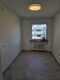Hochwertig sanierte 2-Zi.-Wohnung mit Balkon u. Stellplatz in zentraler Lage von Rosenheim! - Küche