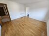 Viel Platz in zentraler Lage! 4-Zimmer Wohnung nahe dem Max-Josefs-Platz! - Durchgangszimmer