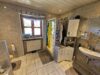 Große, familienfreundliche Doppelhaushälfte in Tuntenhausen-Dettendorf! - ...und Dusche