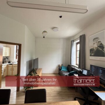 Zentral gelegen am Schloßberg: 2-Zi-Whg. im 2. OG mit Lift u. TG-Stellplatz!, 83071 Stephanskirchen, Etagenwohnung