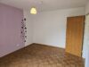 Gepflegte 2-Zi.-Wohnung mit Loggia und TG-Stellplatz in Stephanskirchen-Schloßberg! - Schlafzimmer