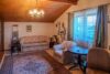 Einseitig angebautes Einfamilienhaus mit Garage in guter Lage von Bruckmühl! - Schlafzimmer