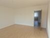 Sehr gepflegte 3-Zi.-ETW mit tollem Weitblick! Kein Renovierungsstau!! Sofort einzugsbereit, da frei! - Wohnzimmer