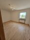 Freie 2-Zi.-Wohnung mit Garten und Einzelgarage in Rosenheim, nähe Mangfallpark! - Schlafzimmer